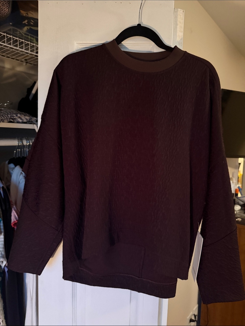 Lululemon Textured Jacquard Crewneck pullover NWT espresso brown